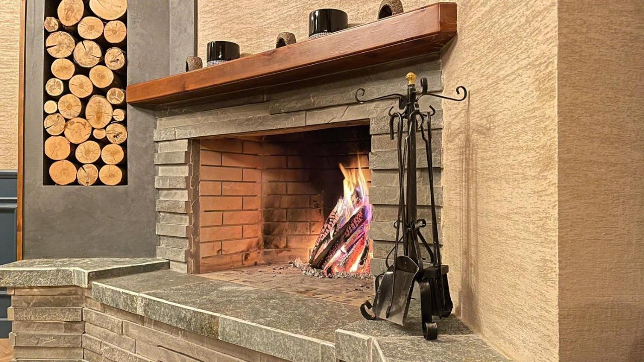 Heart Of Cozy Loft With Fireplace * Tirana