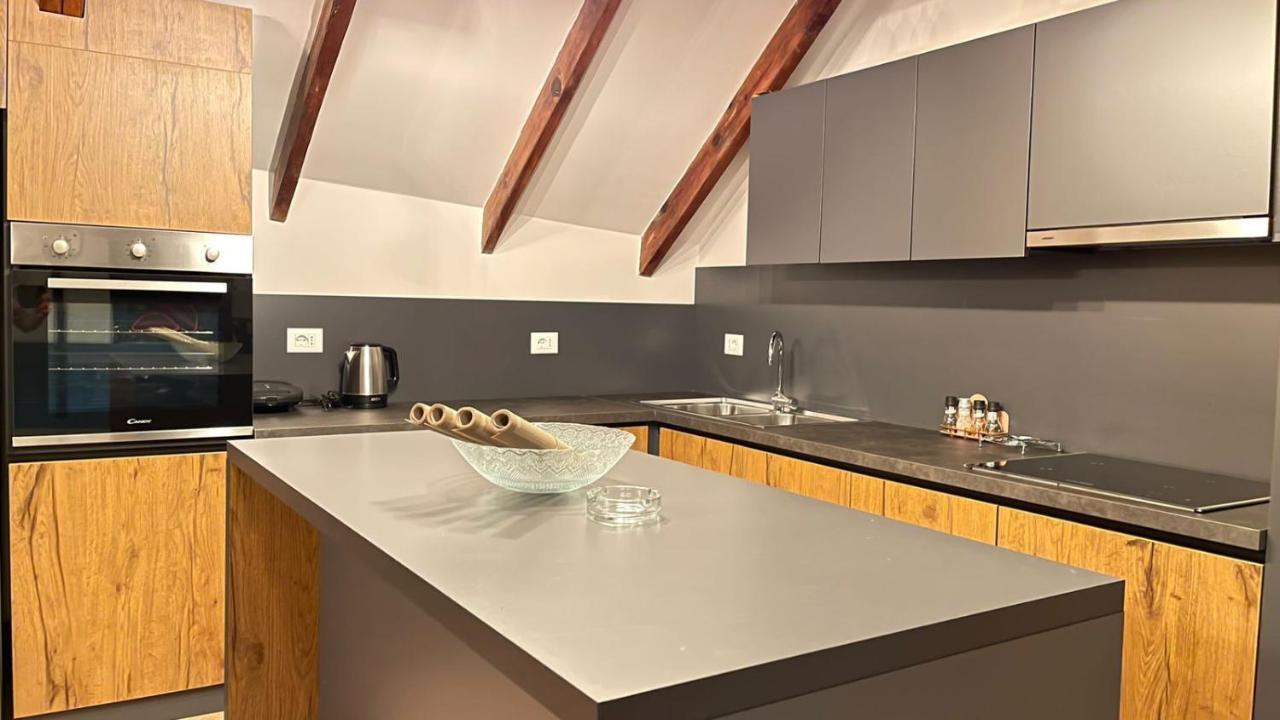 Appartement Heart Of Cozy Loft With Fireplace